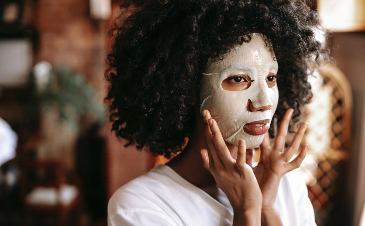 Dr. Rafaela Perisnaka